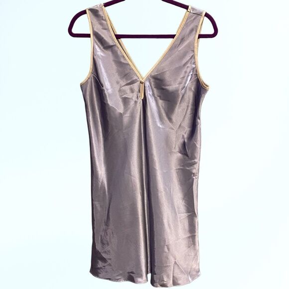 Vintage Jones New York (M) Purple Satin Slip - Picture 1 of 4